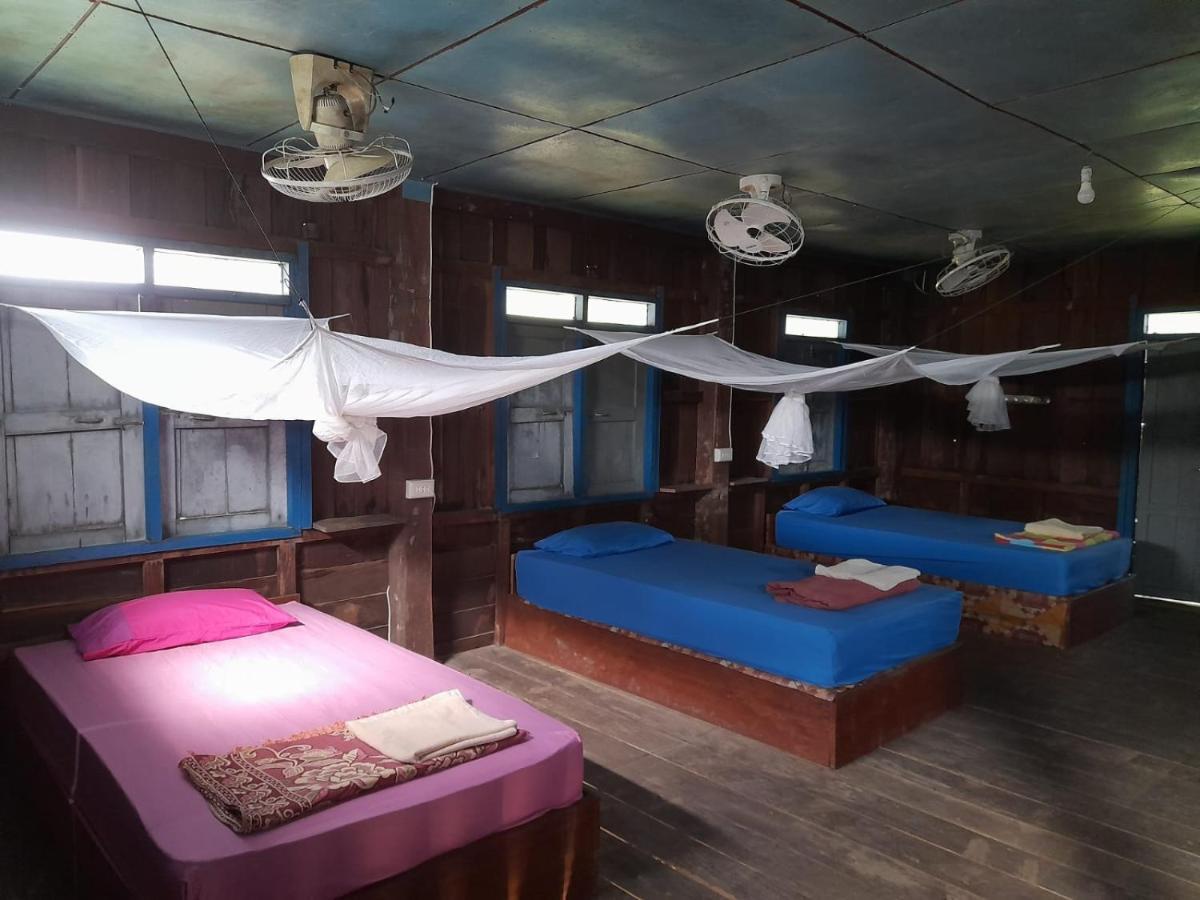 Ta'S Dorm Dondet Hostel Don Det Bagian luar foto